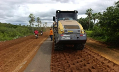Governo do Piauí investe R$ 14 milhões na recuperação das PIs 239 e 242 no Vale do Rio Canindé