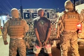 Suspeito de tráfico é preso com grande quantidade de drogas na zona Leste de Teresina