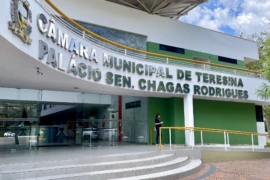 Vereadores de Teresina aprovam aumento salarial de 5,35% e novo formato do 13º para servidores