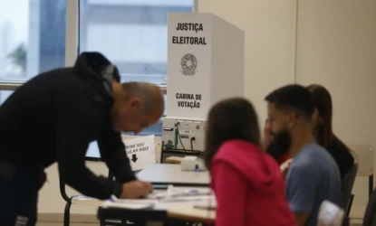 Eleitorado acima de 60 anos cresce mais que média nacional e ganha protagonismo nas eleições