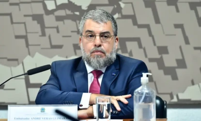 Embaixador relata impacto da guerra no Irã e descreve rotina sob explosões