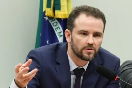 Governo estuda acabar com preenchimento da declaração do Imposto de Renda nos próximos anos