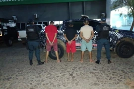 Polícia Militar prende três suspeitos e apreende armas e drogas em Piripiri