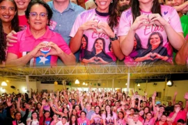 Reunião promovida pela vereadora Amanda Pires reúne cerca de 800 pessoas em apoio às pré-candidaturas de Professora Socorro Waquim e Dra. Gisele