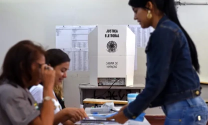 Diferença entre votos de homens e mulheres ganha peso na disputa entre Lula e Flávio