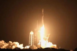 Foguete da SpaceX deve atingir a Lua nesta quarta-feira; impacto será monitorado por cientistas