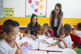 Prefeitura de Timon começa a entrega de kits escolares para cerca de 33 mil alunos
