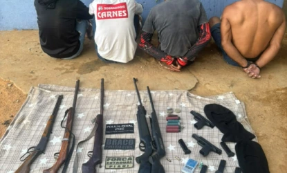 Operação contra o tráfico prende quatro pessoas e apreende armas em Parnaguá