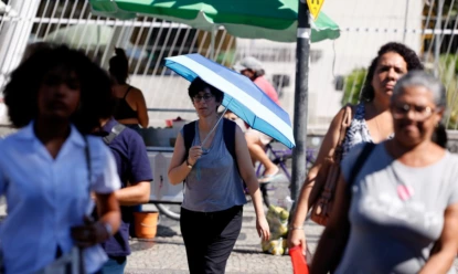 Salário mínimo pode chegar a R$ 1.741 em 2027, prevê governo