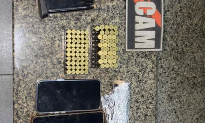 Jovem é preso com pistola da PM do Maranhão e drogas em Luís Correia