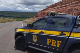 Adolescente de 16 anos morre em colisão entre carro e moto na BR-343