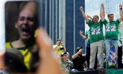 Esquerda ainda não tem estrutura digital comparável à do bolsonarismo, avalia pesquisador