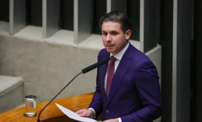 Governo diverge da Câmara e mantém análise sobre urgência em projeto que trata da escala 6×1