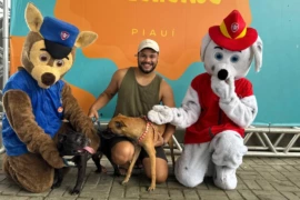 Campanha Abril Laranja leva serviços gratuitos de cuidado animal a Teresina neste sábado