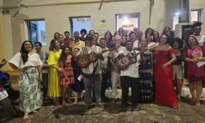 Uespi desenvolve projeto de organização de acervo histórico e incentivo à leitura em Oeiras