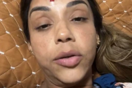 Cantora Walkiria Estarley denuncia ex-companheiro após aparecer ferida durante transmissão ao vivo