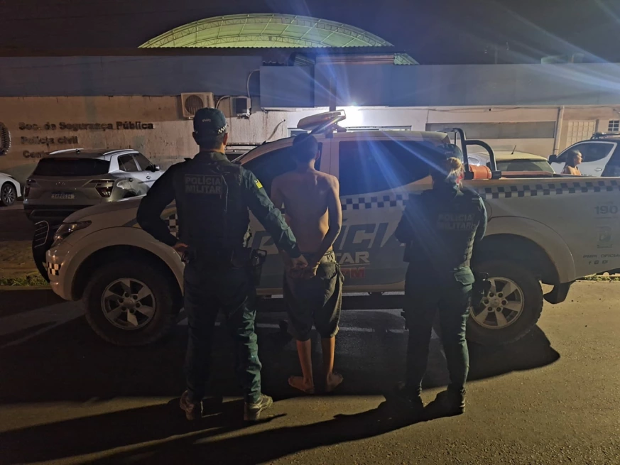 Homem é preso suspeito de ameaçar a própria mãe e causar danos em residência no interior do Piauí