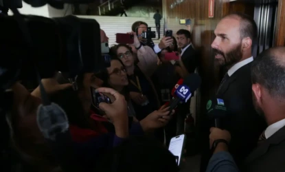 STF condena Eduardo Bolsonaro a mais de 4 anos de prisão e declara inelegibilidade por oito anos