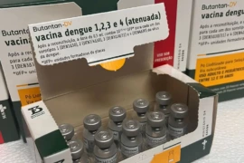 Ministério da Saúde suspende temporariamente vacina contra a dengue do Butantan em todo o país
