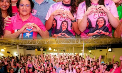 Reunião promovida pela vereadora Amanda Pires reúne cerca de 800 pessoas em apoio às pré-candidaturas de Professora Socorro Waquim e Dra. Gisele