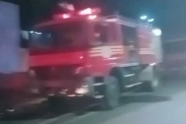 Incêndio destrói loja de peças para motocicletas em Simplício Mendes