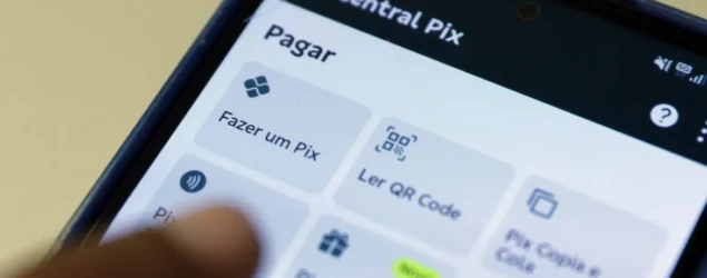 Especialistas apontam Pix como fator estratégico em disputa comercial entre Brasil e EUA