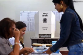 Diferença entre votos de homens e mulheres ganha peso na disputa entre Lula e Flávio