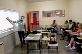Pé-de-Meia libera nova parcela para estudantes nascidos em maio e junho