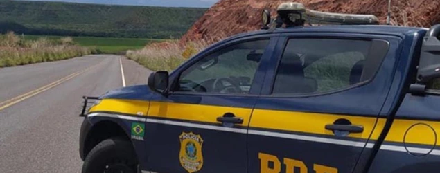 Adolescente de 16 anos morre em colisão entre carro e moto na BR-343