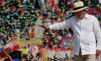 Campanha de Lula chega à metade sob pressão e busca novas estratégias para 2026