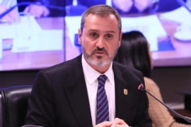 Flávio Dino manda reintegrar cúpula da PF afastada por Mendonça